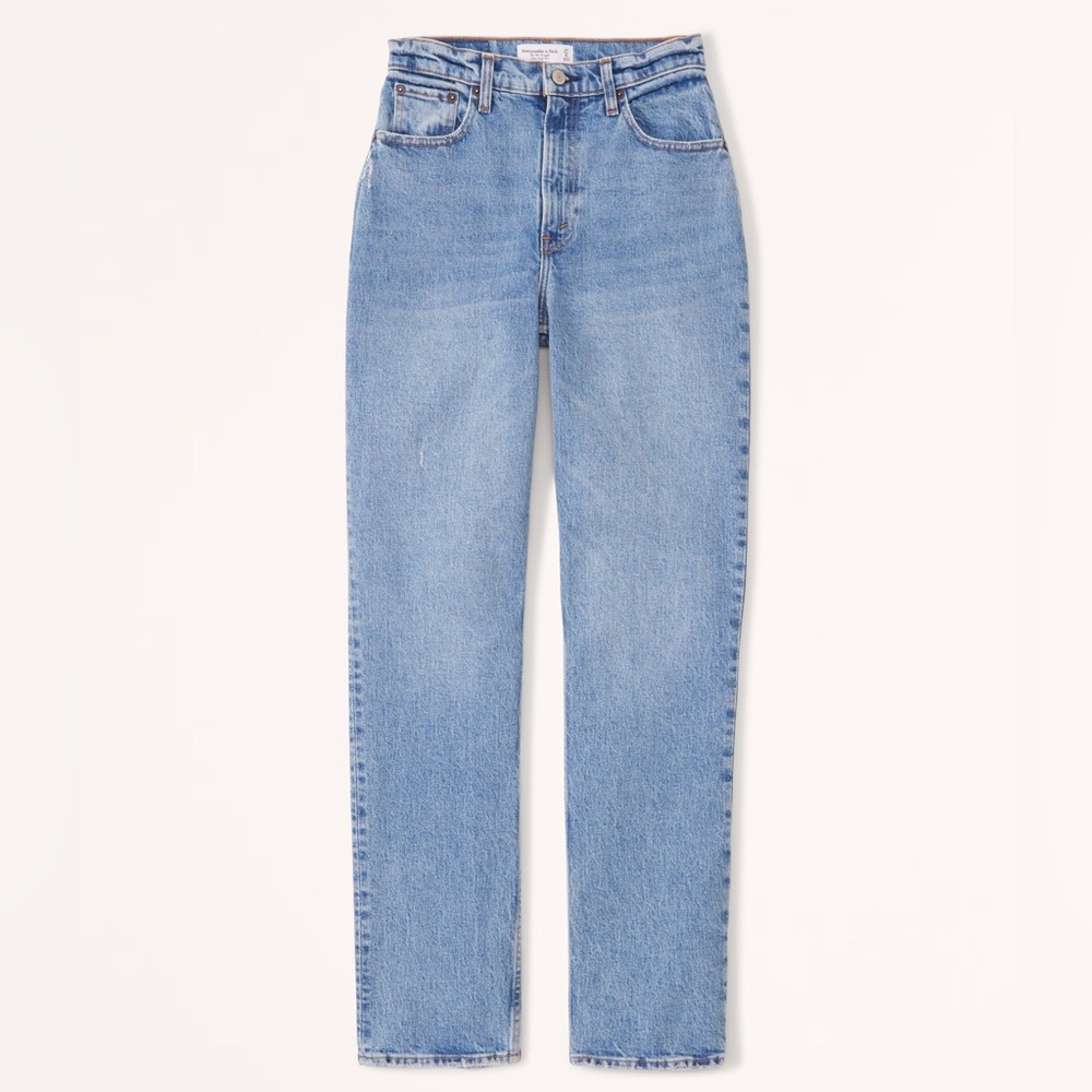 Abercrombie Jeans - Curve Love Ultra High Rise 90s Straight Jean in Medium Wash